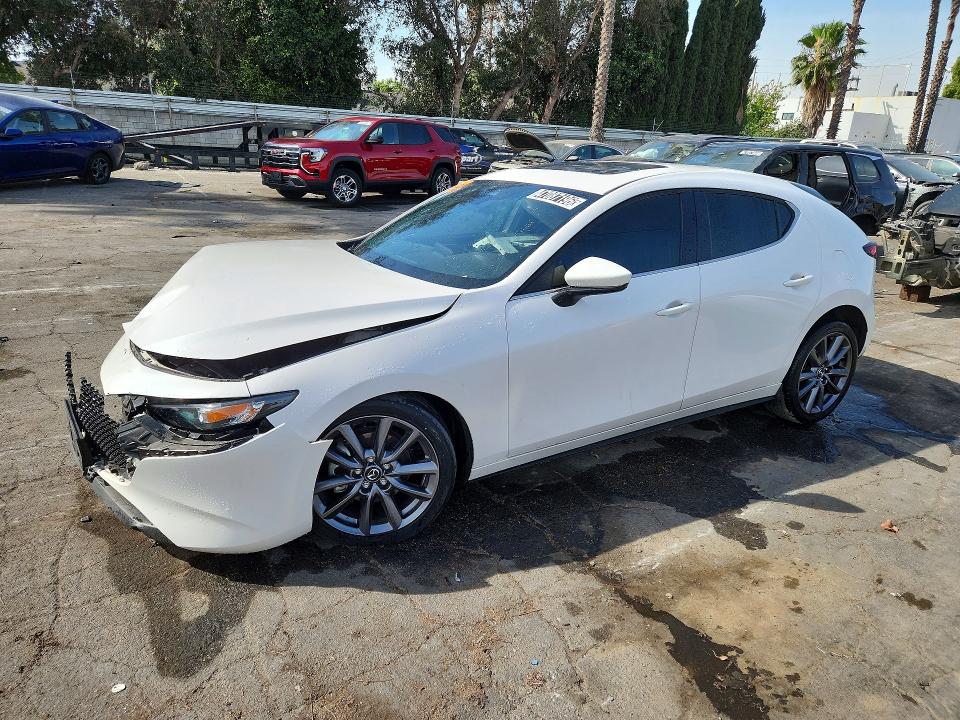 Auction sale of the 2022 Mazda 3, vin: JM1BPBLL8N1515948, lot number: 47087196