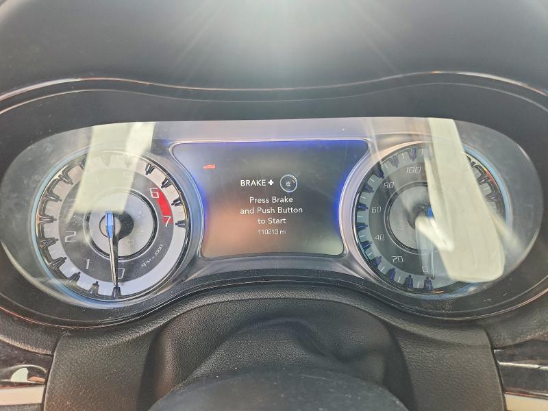 2017 Chrysler 300 მანქანა იყიდება აუქციონზე, vin: 2C3CCABT8HH557963, აუქციონის ნომერი: 41839236