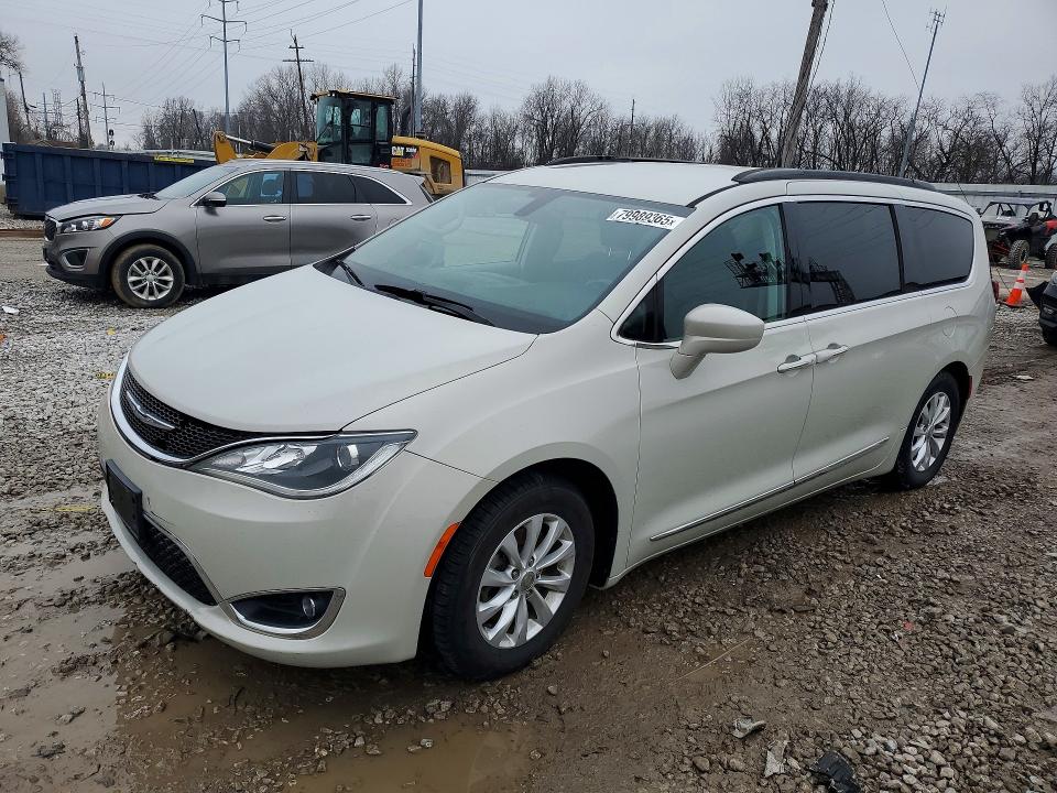 Продажа на аукционе авто 2017 Chrysler Pacifica, vin: 2C4RC1BG7HR598281, номер лота: 79989365