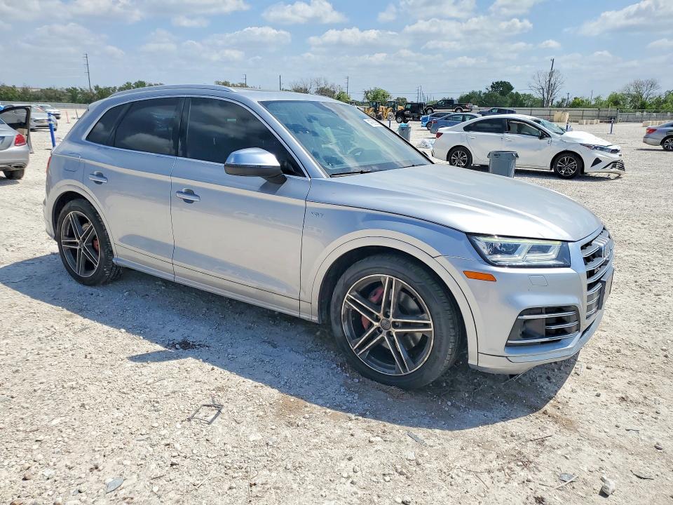 47686066 :رقم المزاد ، WA1C4AFY2J2182224 vin ، 2018 Audi Sq5 مزاد بيع