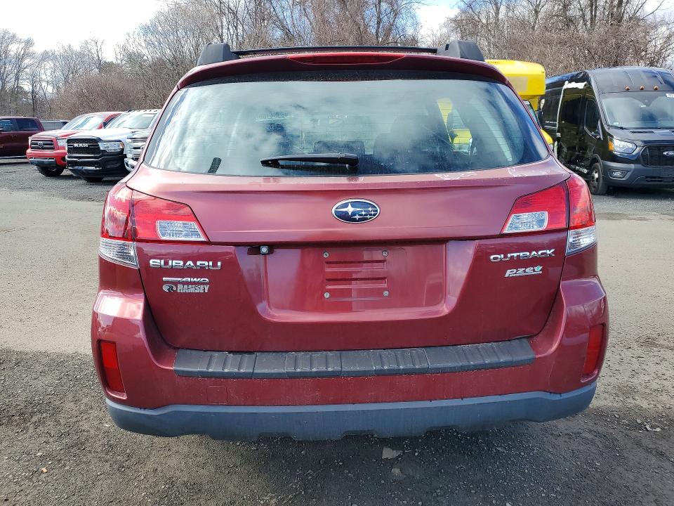 2013 Subaru Outback მანქანა იყიდება აუქციონზე, vin: 4S4BRBAC2D3267062, აუქციონის ნომერი: 46364106