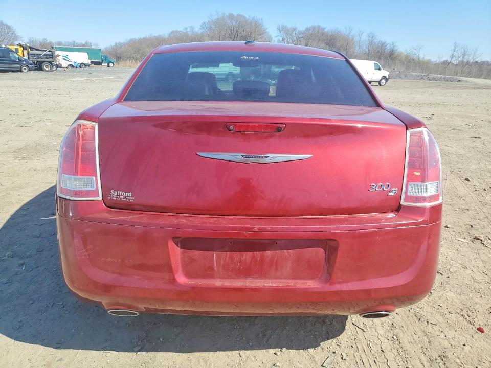 2014 Chrysler 300 მანქანა იყიდება აუქციონზე, vin: 2C3CCABG3EH182742, აუქციონის ნომერი: 47471876