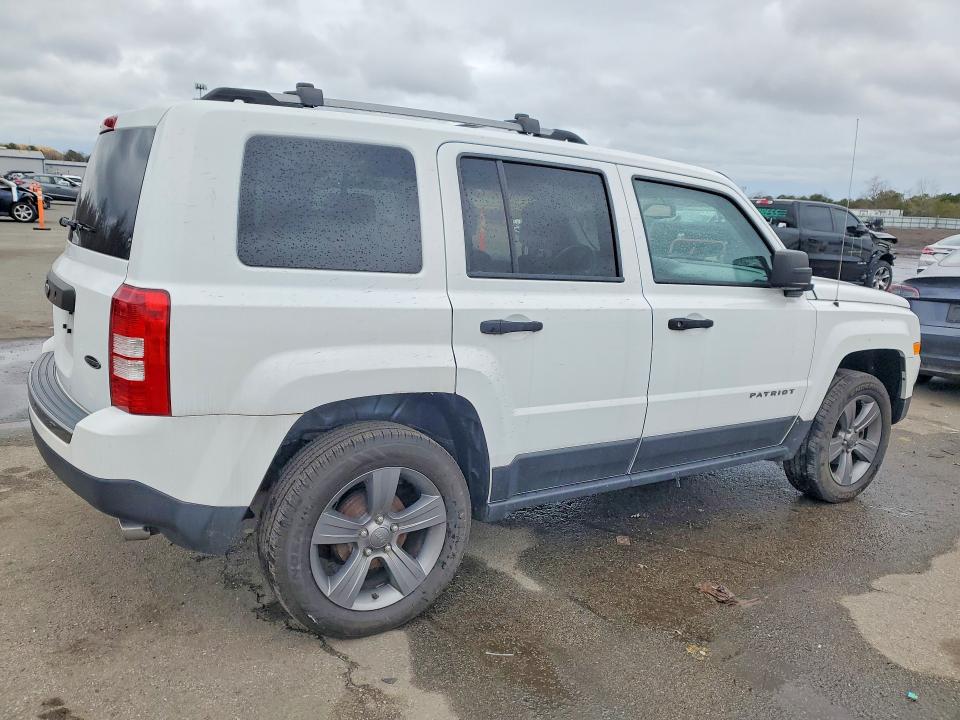 46097826 :رقم المزاد ، 1C4NJPBA5HD131799 vin ، 2017 Jeep Patriot مزاد بيع