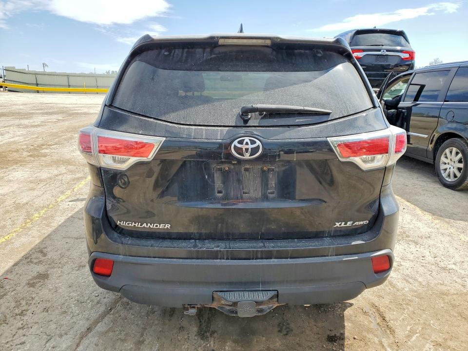 47825266 :رقم المزاد ، 5TDJKRFH5FS101430 vin ، 2015 Toyota Highlander مزاد بيع