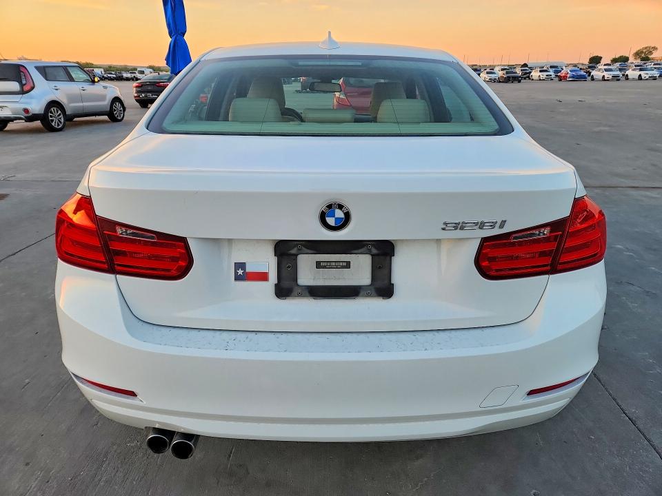 Aukcja sprzedaży 2014 Bmw 328, vin: WBA3C1C53EK115363, numer aukcji: 47117966