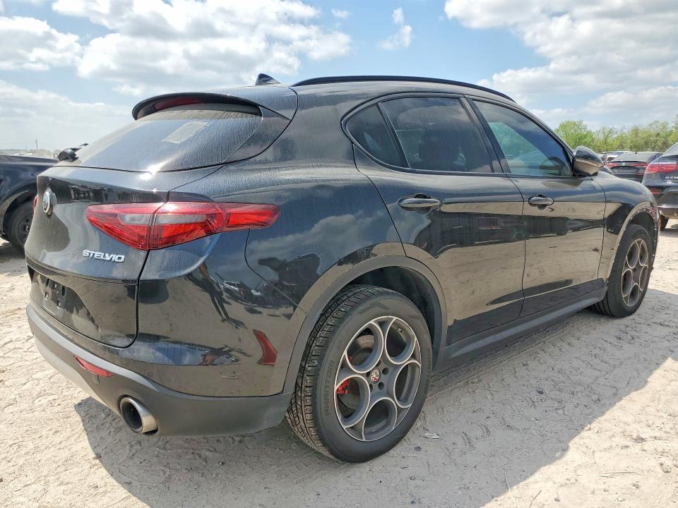 2018 Alfa Romeo Stelvio მანქანა იყიდება აუქციონზე, vin: ZASFAKNN1J7B72951, აუქციონის ნომერი: 47889376