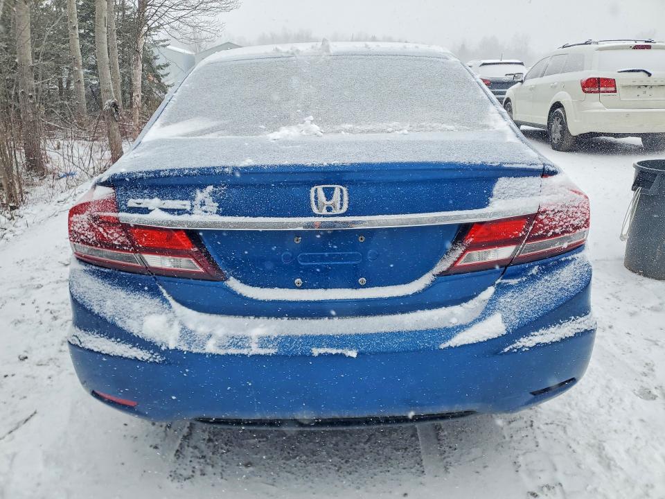 Продажа на аукционе авто 2015 Honda Civic, vin: 2HGFB2F47FH017345, номер лота: 79801175