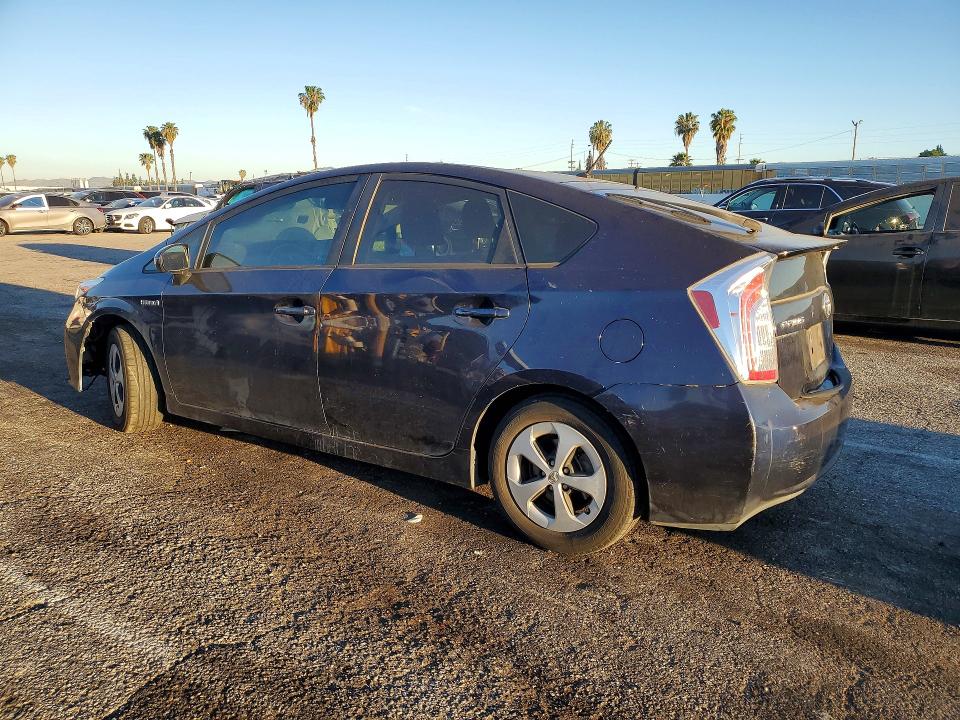46689756 :رقم المزاد ، JTDKN3DU1F0458454 vin ، 2015 Toyota Prius مزاد بيع