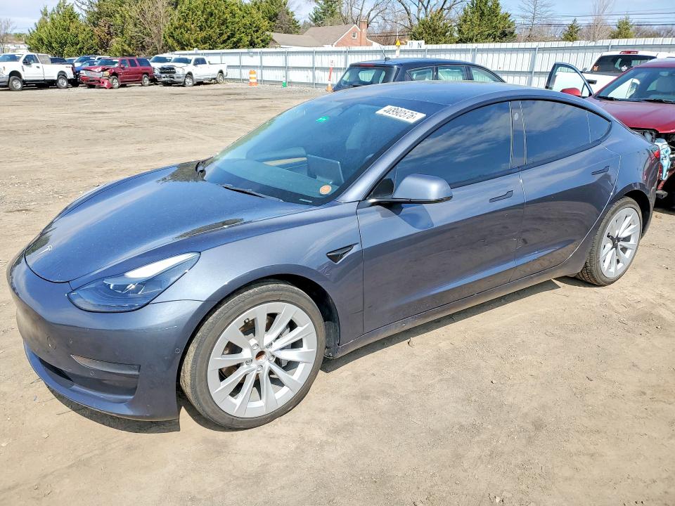 46990576 :رقم المزاد ، 5YJ3E1EA6NF288668 vin ، 2022 Tesla Model 3 مزاد بيع