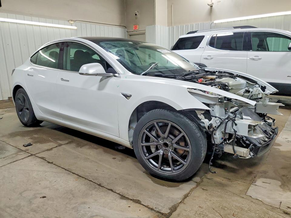 Продажа на аукционе авто 2020 Tesla Model 3, vin: 5YJ3E1EA1LF792526, номер лота: 46653136