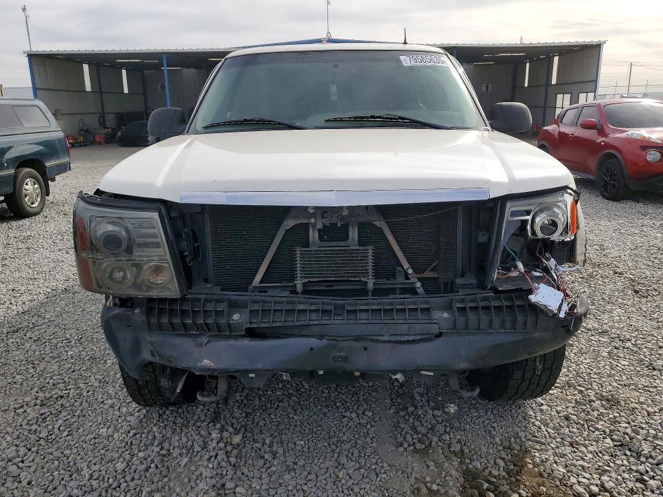 Продажа на аукционе авто 2002 Cadillac Escalade, vin: 1GYEK63N42R188637, номер лота: 79585635