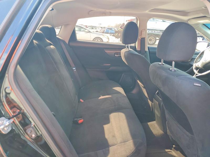 2015 Nissan Altima მანქანა იყიდება აუქციონზე, vin: 1N4AL3AP3FC210646, აუქციონის ნომერი: 79246335