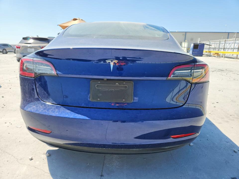 Продажа на аукционе авто 2023 Tesla Model 3, vin: 5YJ3E1EA5PF654655, номер лота: 47165546