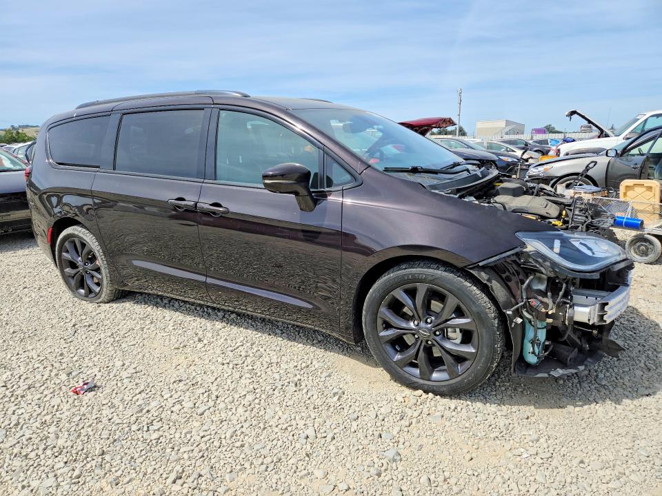 2019 Chrysler Pacifica მანქანა იყიდება აუქციონზე, vin: 2C4RC1GG7KR549730, აუქციონის ნომერი: 46065416
