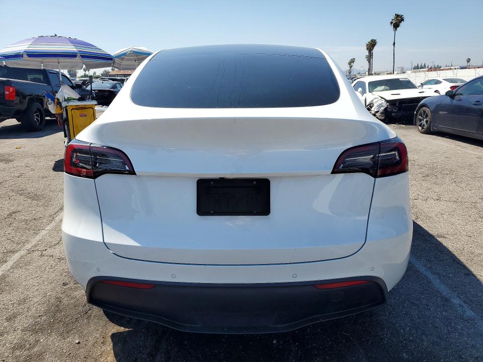 Продажа на аукционе авто 2022 Tesla Model Y, vin: 7SAYGDEE7NF410431, номер лота: 47408416