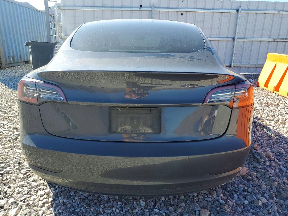 Продажа на аукционе авто 2018 Tesla Model 3, vin: 5YJ3E1EA8JF163455, номер лота: 47071636