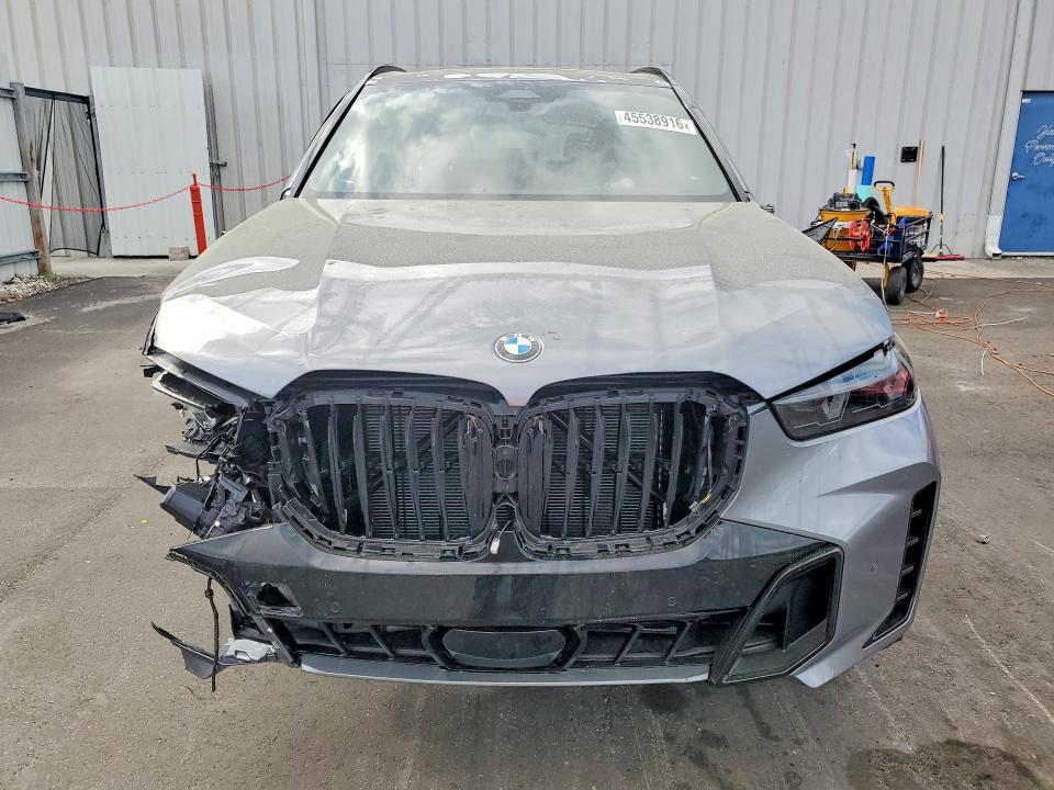 45538916 :رقم المزاد ، 5UX23EU03T9364578 vin ، 2026 Bmw X5 مزاد بيع