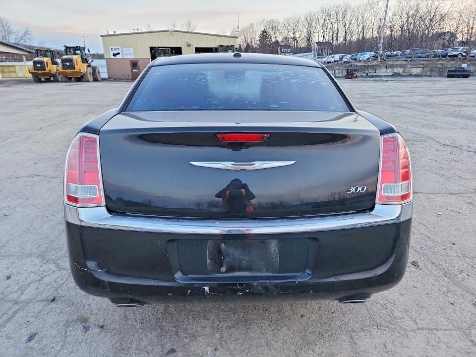 47496086 :رقم المزاد ، 2C3CCAAG2CH117007 vin ، 2012 Chrysler 300 مزاد بيع