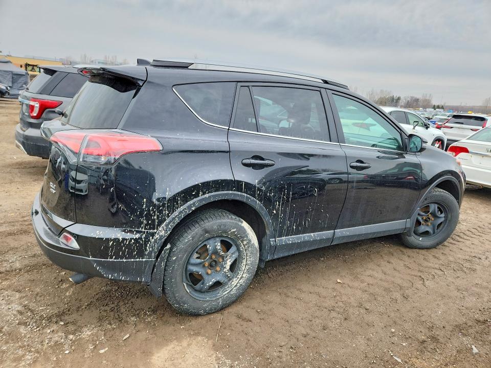 47204856 :رقم المزاد ، 2T3RFREV8HW681899 vin ، 2017 Toyota Rav4 مزاد بيع