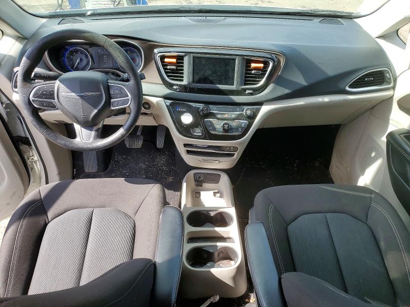 47223876 :رقم المزاد ، 2C4RC1CG8LR279088 vin ، 2020 Chrysler Voyager مزاد بيع