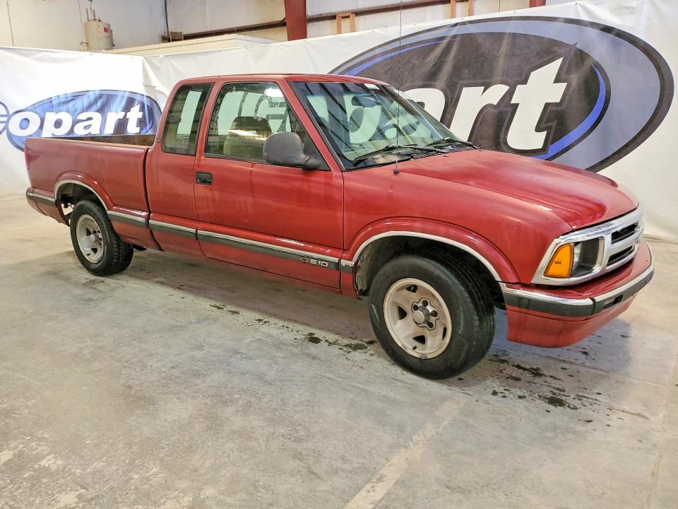 47385426 :رقم المزاد ، 1GCCS19X0T8136423 vin ، 1996 Chevrolet S Truck مزاد بيع