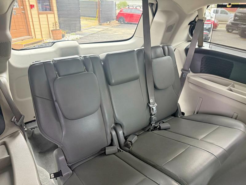 Продаж на аукціоні авто 2012 Volkswagen Routan, vin: 2C4RVABG5CR354258, номер лоту: 48324316