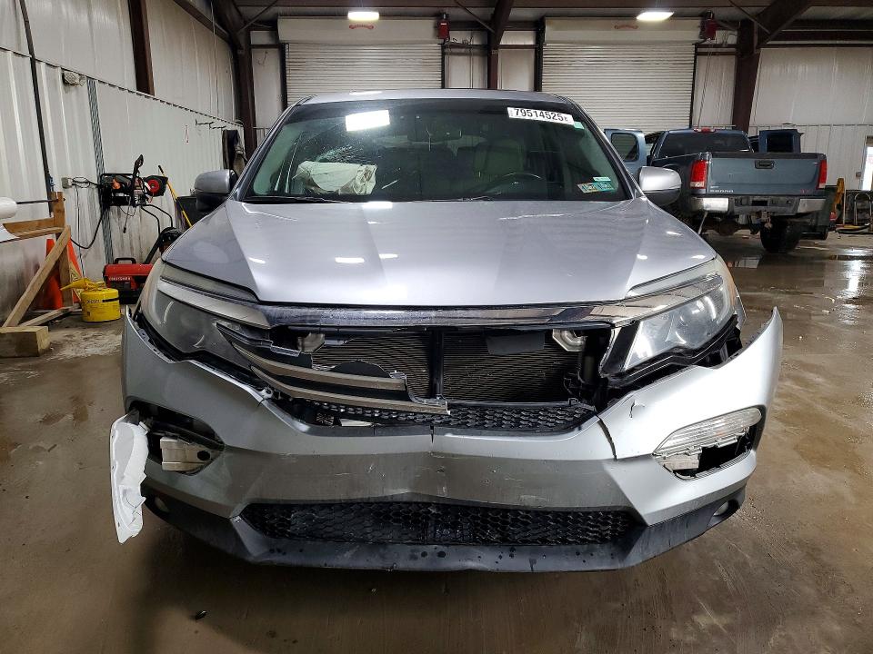 Продажа на аукционе авто 2018 Hond Pilot, vin: 5FNYF6H59JB050984, номер лота: 79514525
