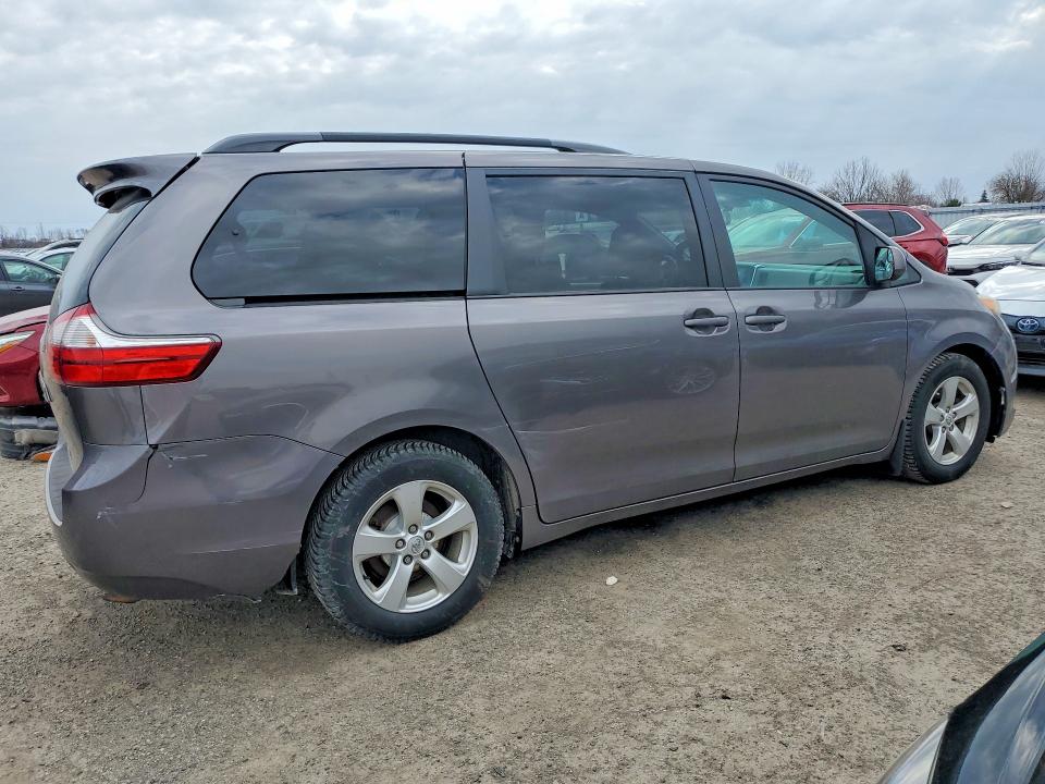 Aukcja sprzedaży 2015 Toyota Sienna, vin: 5TDKK3DC2FS554817, numer aukcji: 46839406