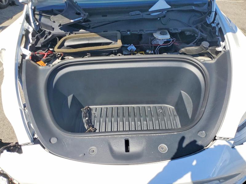 Продажа на аукционе авто 2020 Tesla Model Y, vin: 5YJYGDEE4LF045975, номер лота: 46906556