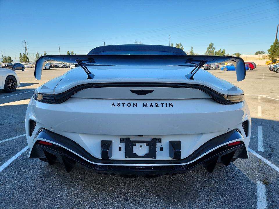 Продаж на аукціоні авто 2023 Aston Martin Vantage, vin: SCFSMGBV1PGP08114, номер лоту: 46199906