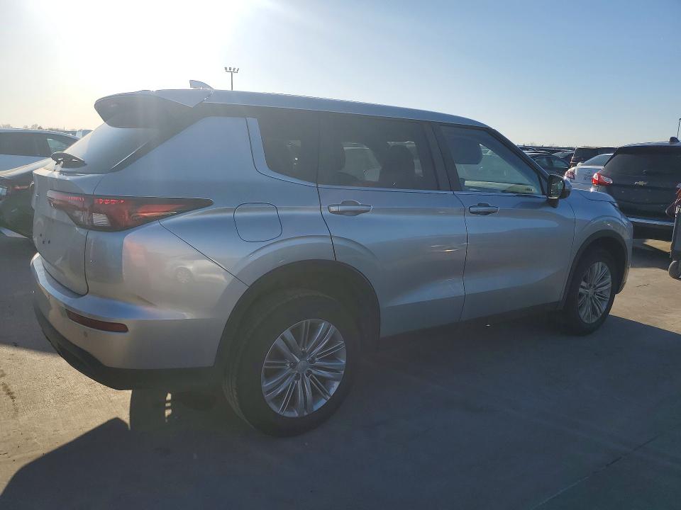Продаж на аукціоні авто 2024 Mitsubishi Outlander, vin: JA4J3UA8XRZ006320, номер лоту: 45963616