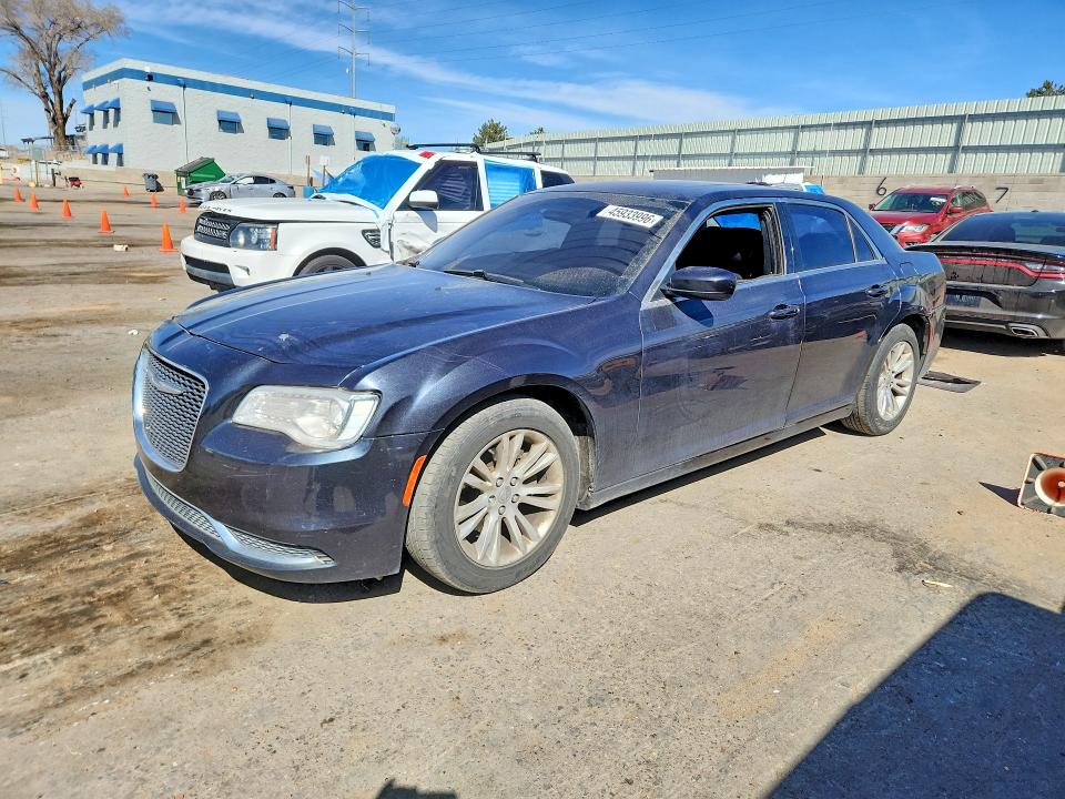 45933996 :رقم المزاد ، 2C3CCAAGXHH538514 vin ، 2017 Chrysler 300 مزاد بيع