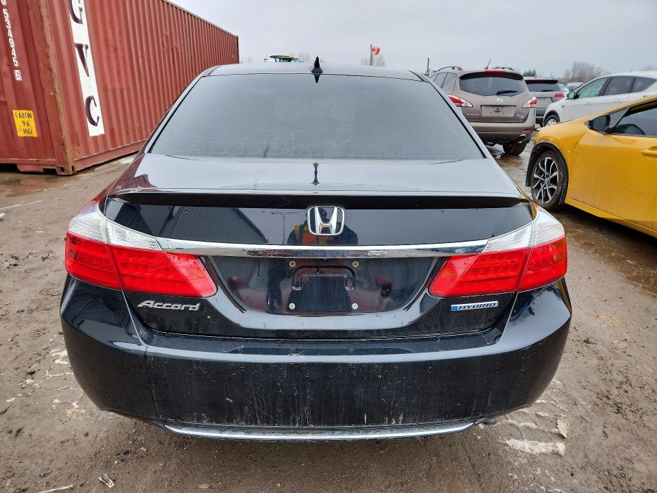 Продаж на аукціоні авто 2015 Honda Accord Hybrid 4d, vin: 1HGCR6F39FA800548, номер лоту: 45643786