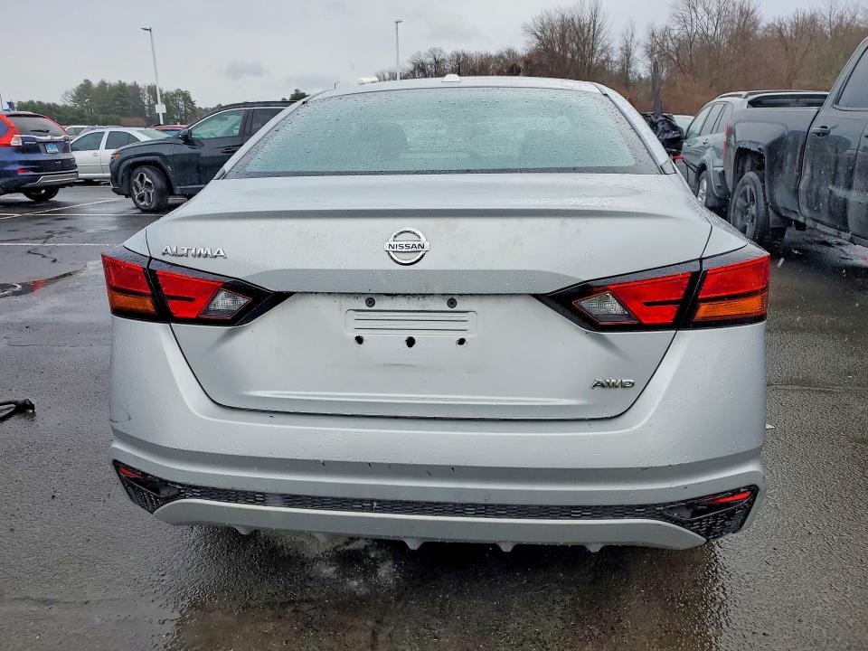 2020 Nissan Altima მანქანა იყიდება აუქციონზე, vin: 1N4BL4BW8LN323797, აუქციონის ნომერი: 45999156