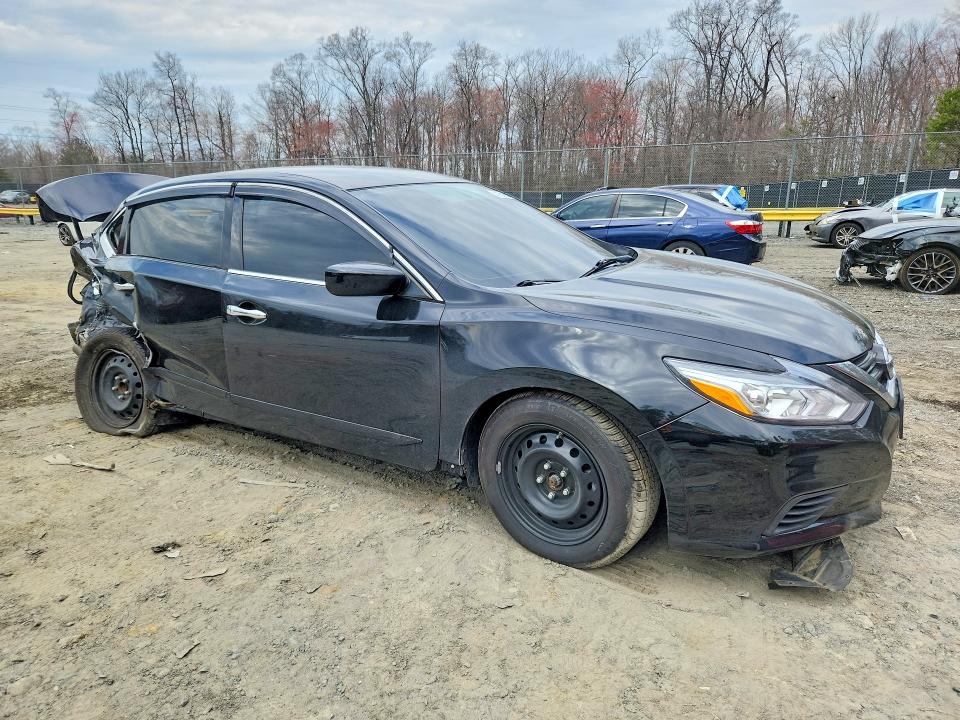 Продаж на аукціоні авто 2017 Nissan Altima, vin: 1N4AL3AP3HC245156, номер лоту: 45541346
