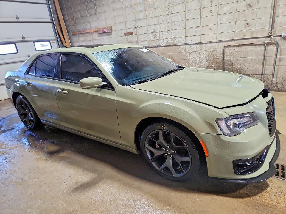 Продажа на аукционе авто 2022 Chrysler 300, vin: 2C3CCABG7NH228962, номер лота: 46485646