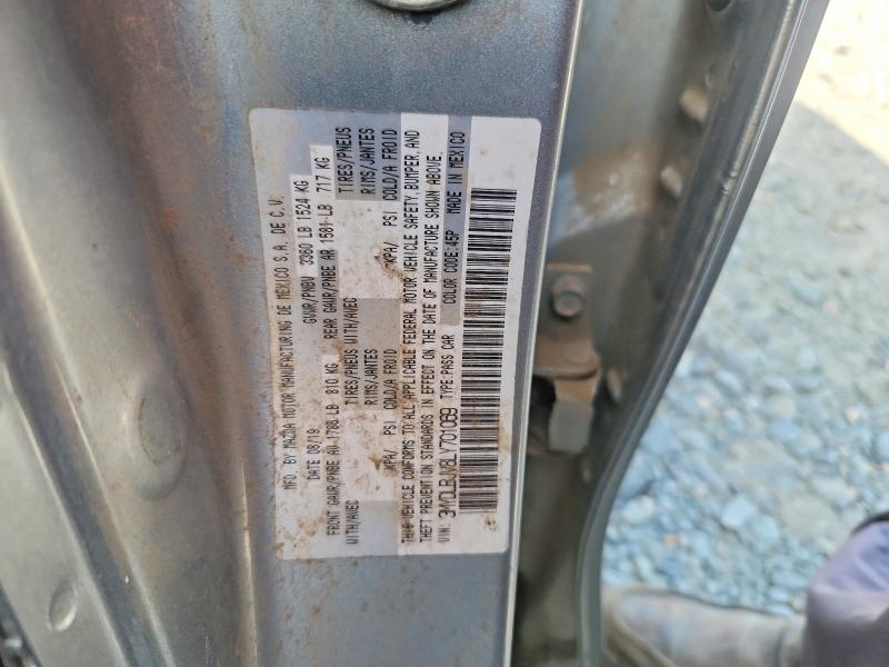 2020 Toyota Yaris Hatchback მანქანა იყიდება აუქციონზე, vin: 3MYDLBJV8LY701069, აუქციონის ნომერი: 46273596