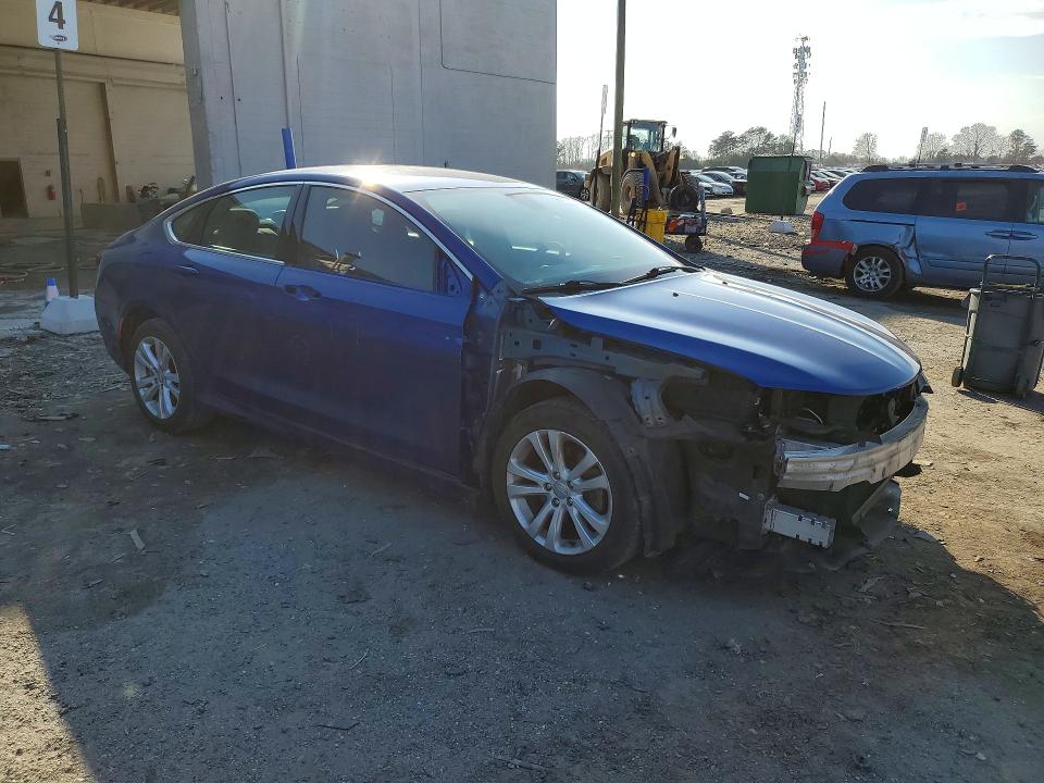 41602846 :رقم المزاد ، 1C3CCCABXFN692175 vin ، 2015 Chrysler 200 مزاد بيع