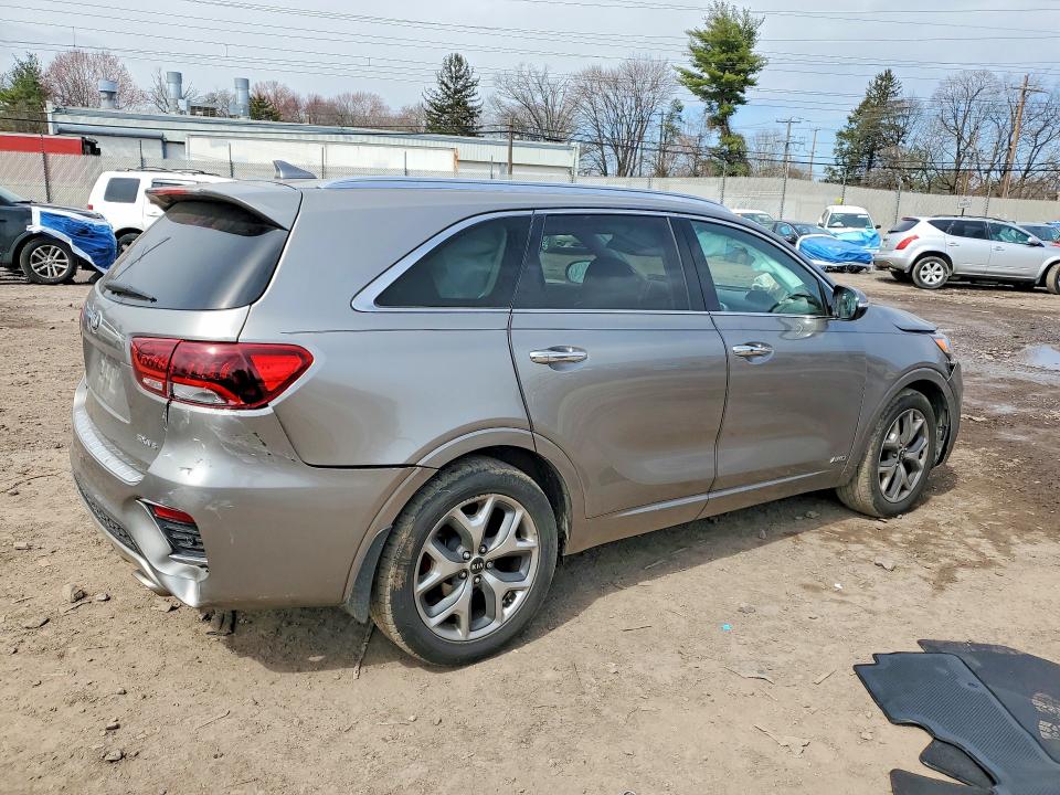 Продажа на аукционе авто 2019 Kia Sorento, vin: 5XYPKDA53KG464035, номер лота: 47475586