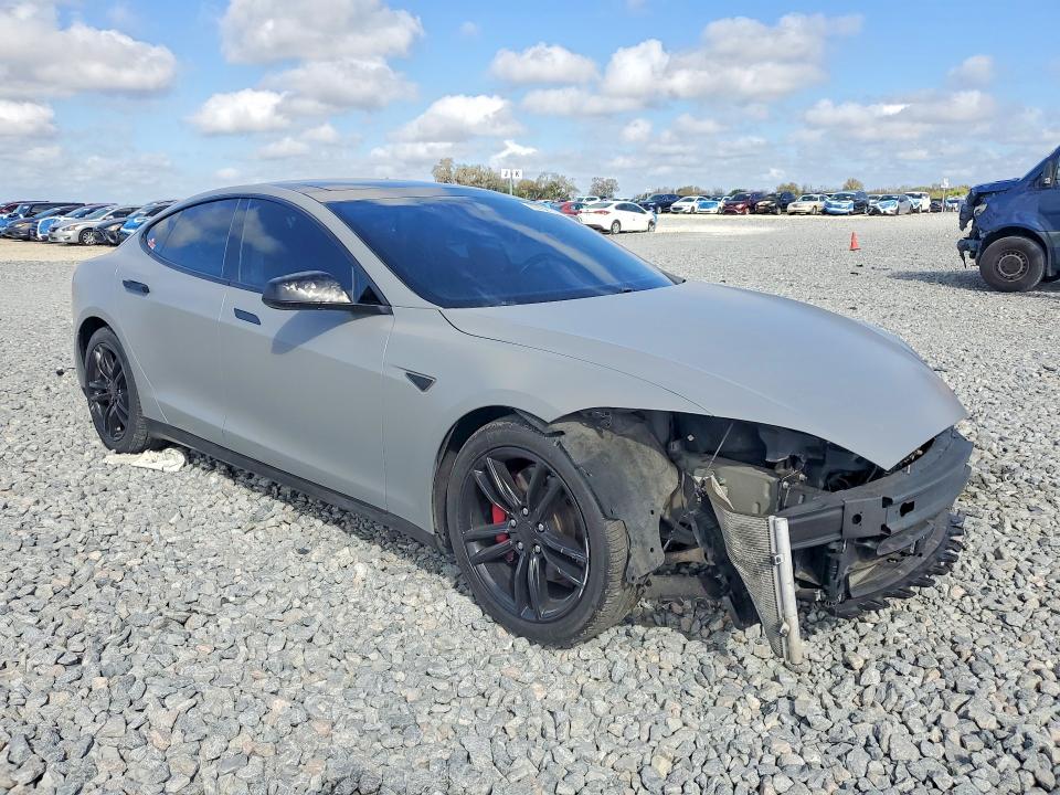 Продажа на аукционе авто 2016 Tesla Model S, vin: 5YJSA1E2XGF130191, номер лота: 79168155