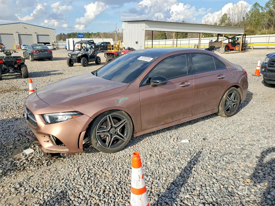 2022 Mercedes-benz A მანქანა იყიდება აუქციონზე, vin: W1K3G4EB2NJ363269, აუქციონის ნომერი: 78733735