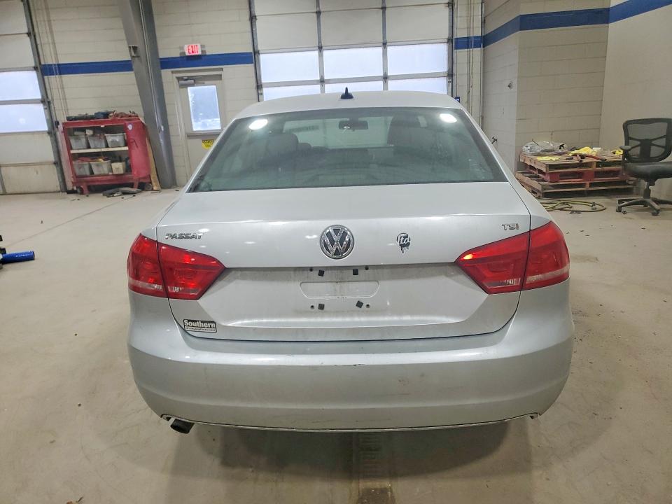 Aukcja sprzedaży 2015 Volkswagen Passat, vin: 1VWAT7A35FC043153, numer aukcji: 41870696