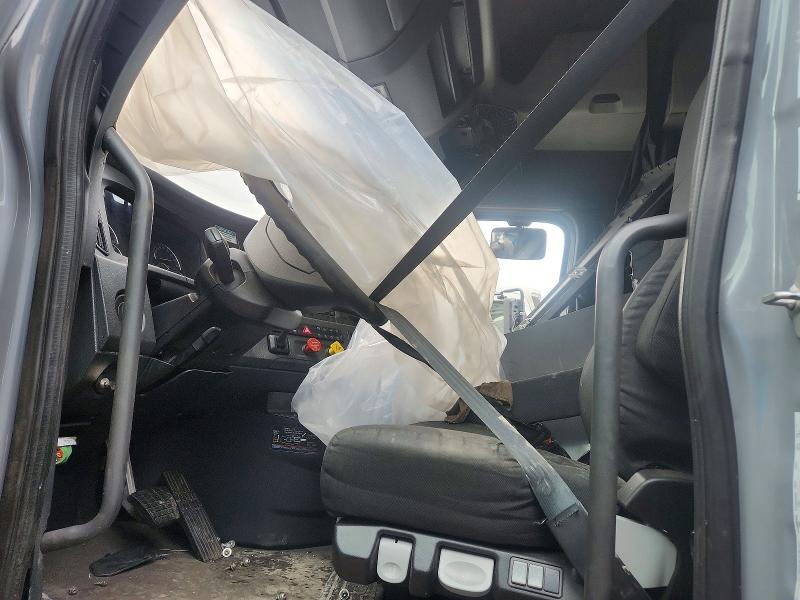 Продаж на аукціоні авто 2023 Freightliner Cascadia 126, vin: 3AKJHHFG1PSNL7398, номер лоту: 46015216