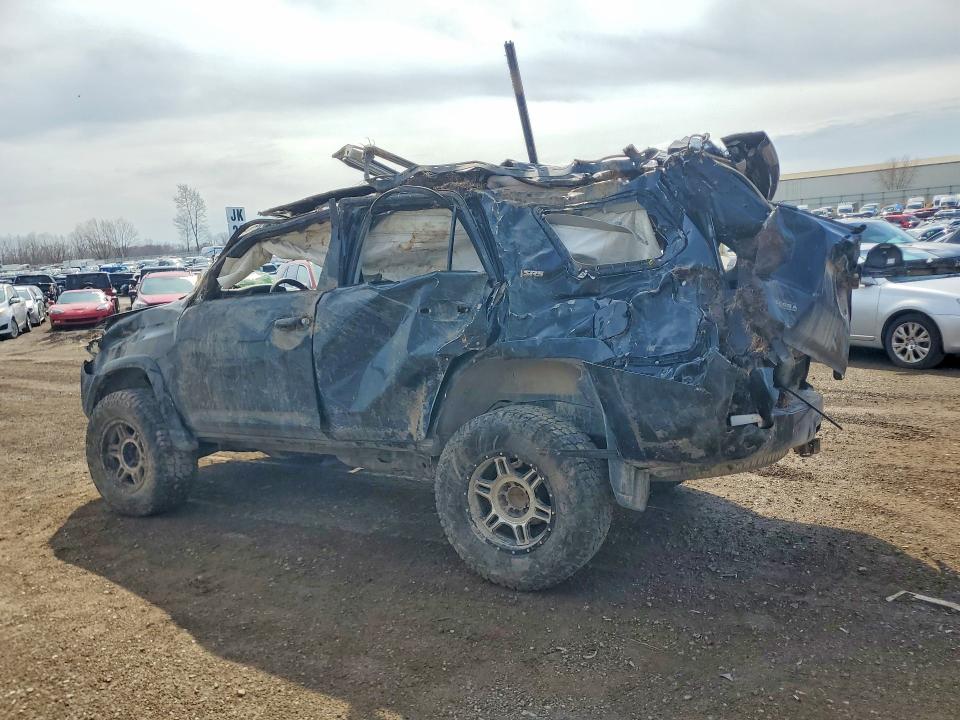 47218446 :رقم المزاد ، JTEBU5JR8H5427282 vin ، 2017 Toyota 4runner مزاد بيع