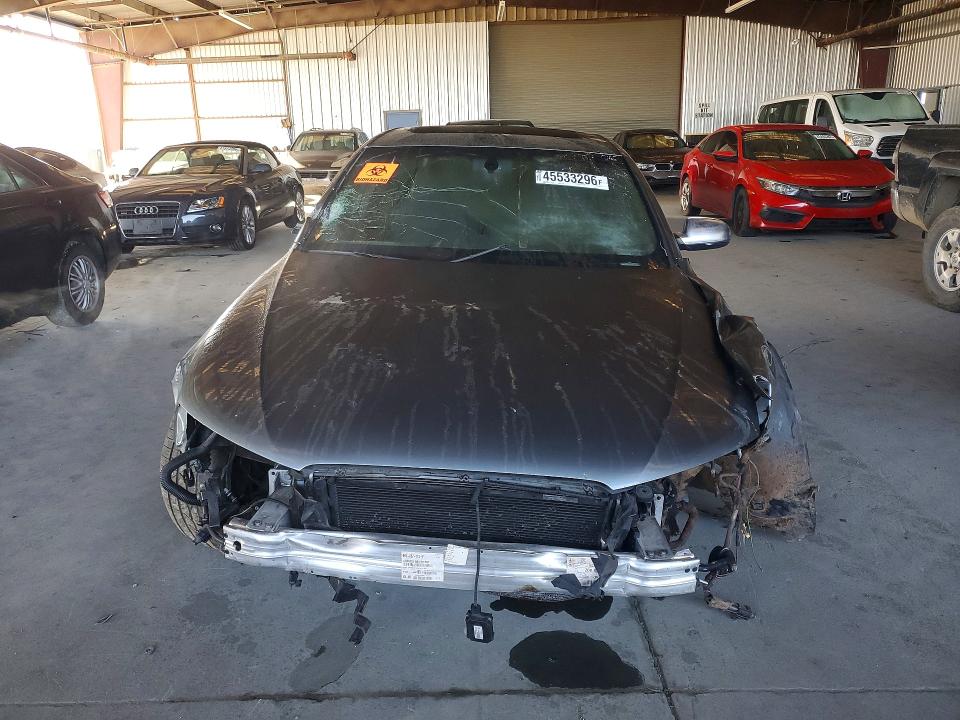 Продажа на аукционе авто 2014 Audi S4, vin: WAUBGAFLXEA023358, номер лота: 45533296