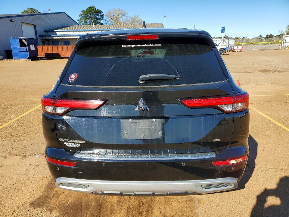 Продаж на аукціоні авто 2022 Mitsubishi Outlander, vin: JA4J3UA85NZ028123, номер лоту: 42020306