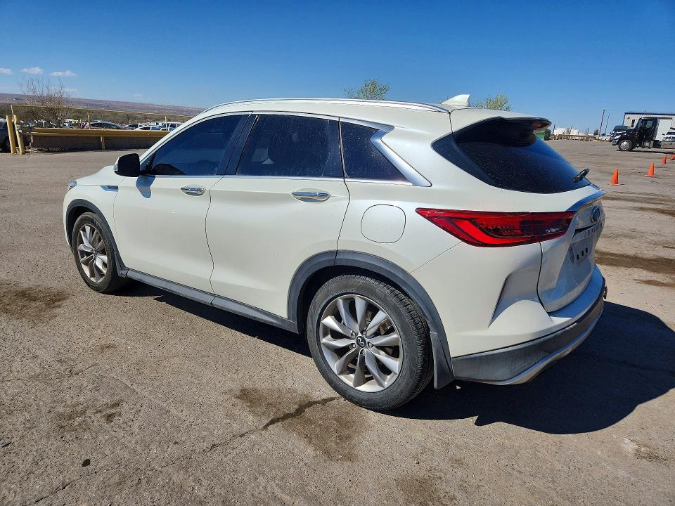 41923906 :رقم المزاد ، 3PCAJ5M13LF111178 vin ، 2020 Infiniti Qx50 مزاد بيع