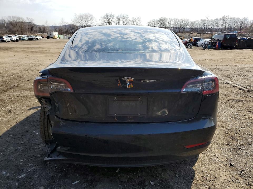 Продаж на аукціоні авто 2022 Tesla Model 3, vin: 5YJ3E1EA3NF188883, номер лоту: 46733226