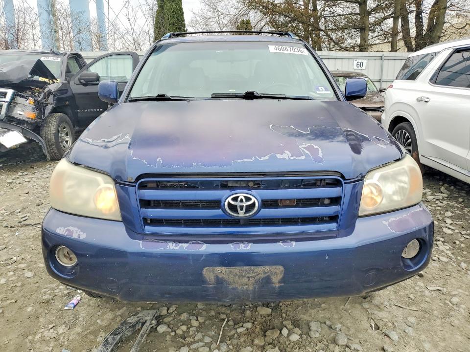 46067036 :رقم المزاد ، JTEEP21A240016965 vin ، 2004 Toyota Highlander مزاد بيع