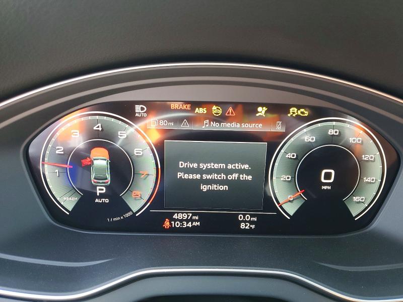 41800576 :رقم المزاد ، WA15AAFYXR2138436 vin ، 2024 Audi Q5 مزاد بيع